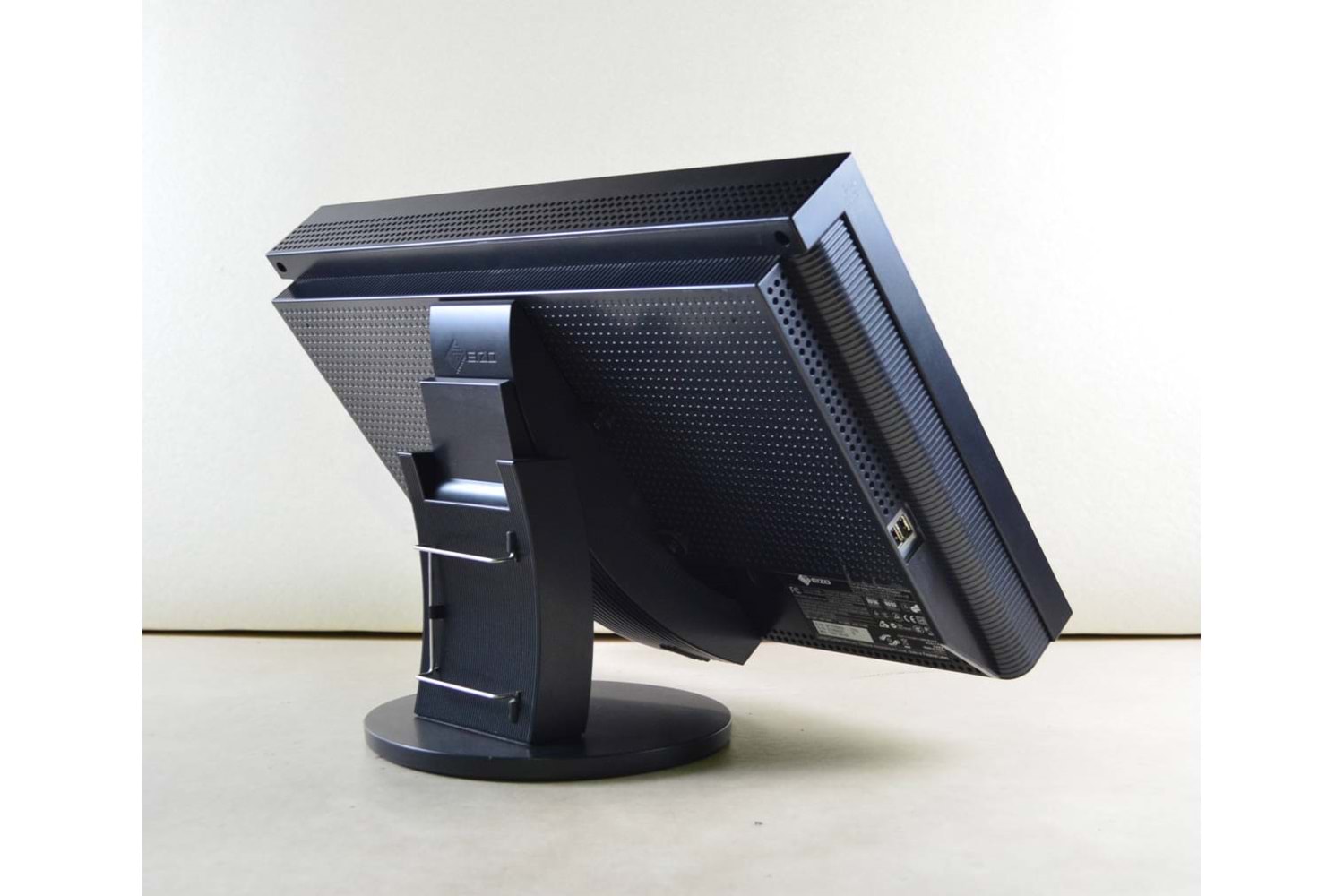 EİZO COLOR EDGE CE210W 21.1