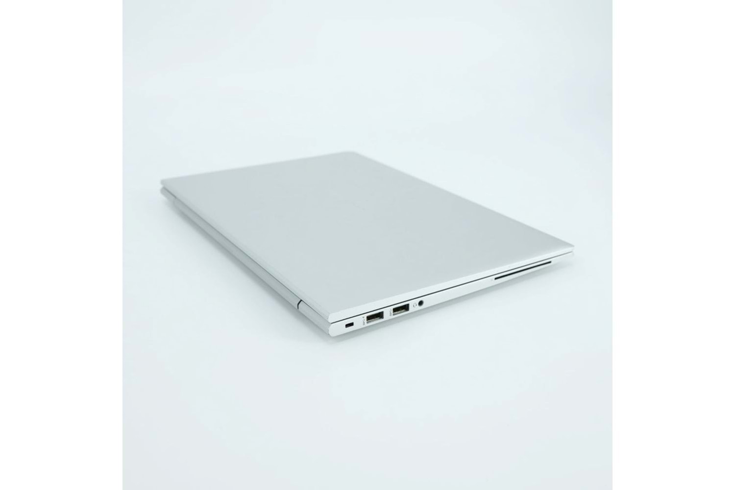 HP ELİTEBOOK 840 G8 İ7 11.NESİL VPRO İŞLEMCİ 16GB DDR4 RAM 256 GB M.2 NVME SSD 14