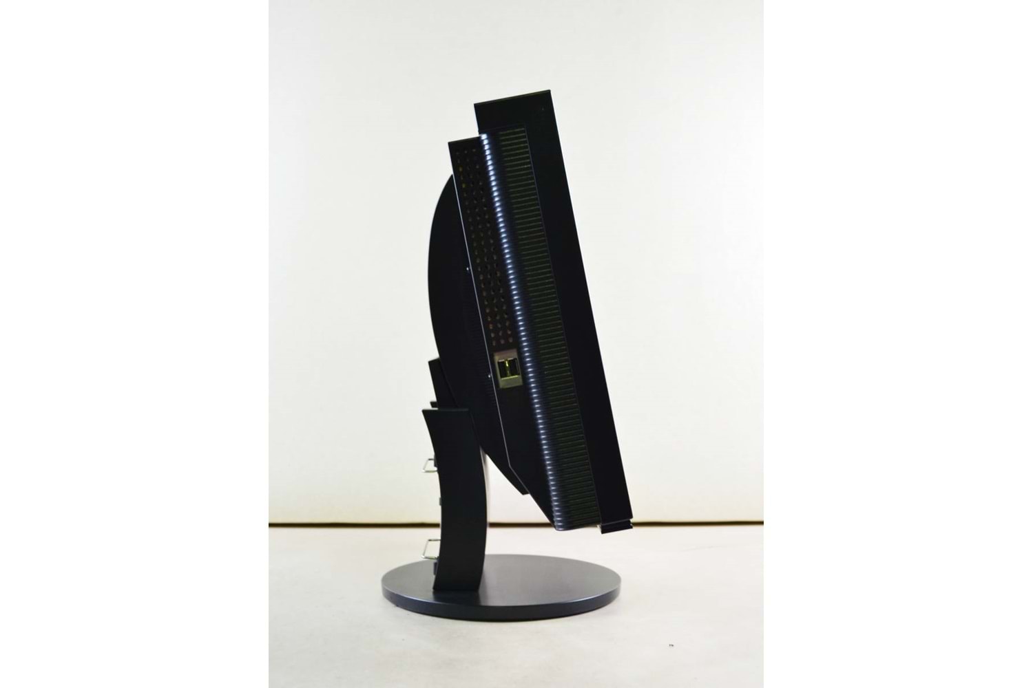 EİZO COLOR EDGE CE210W 21.1