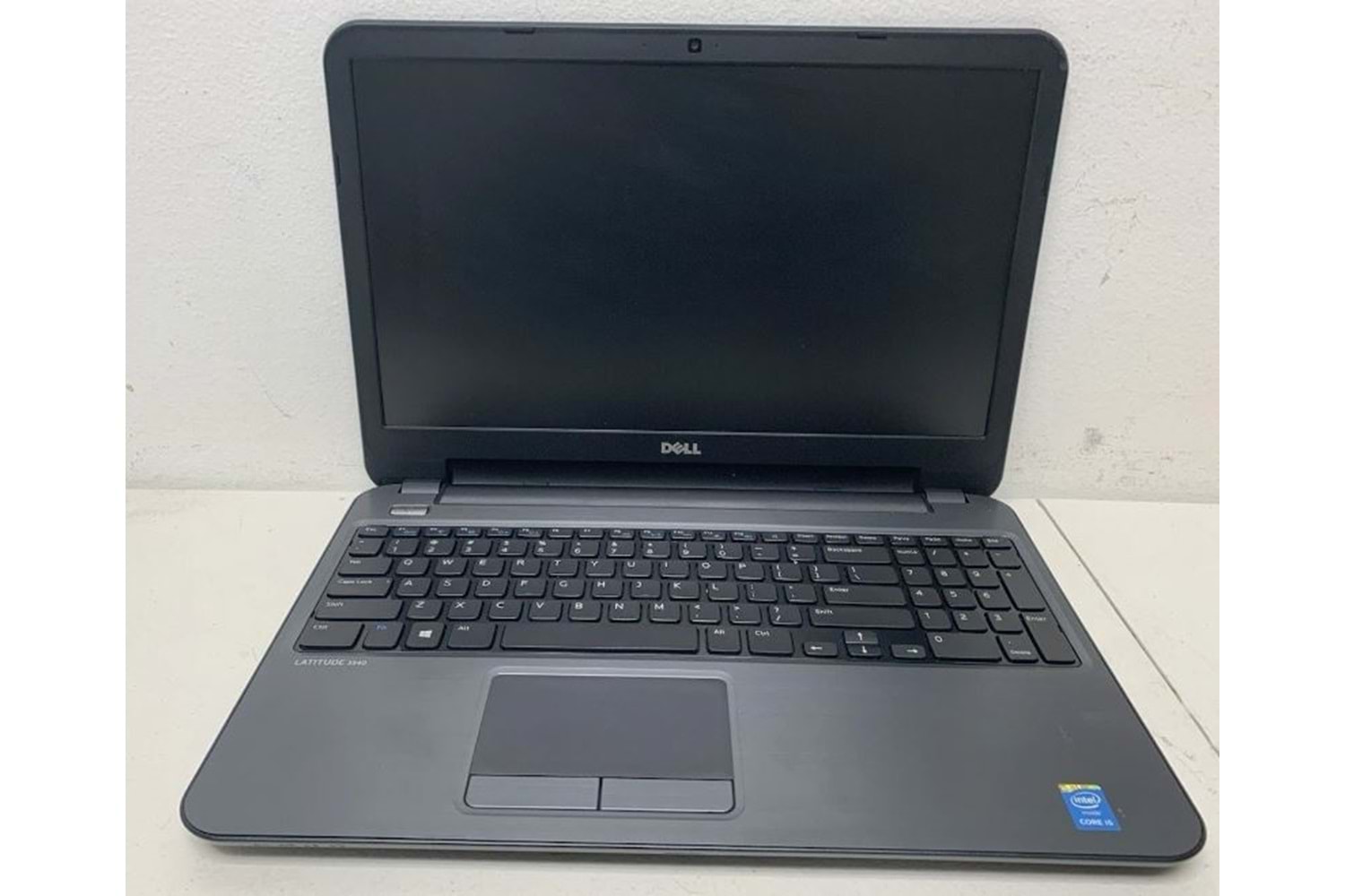DELL LATİTUDE 3540 15.6 İ5 4.NESİL 4GB RAM (SSD/HDD-Batarya-Adaptör YOK!) 2 .EL NOTEBOOK BİLGİSAYAR ( NAKİT )